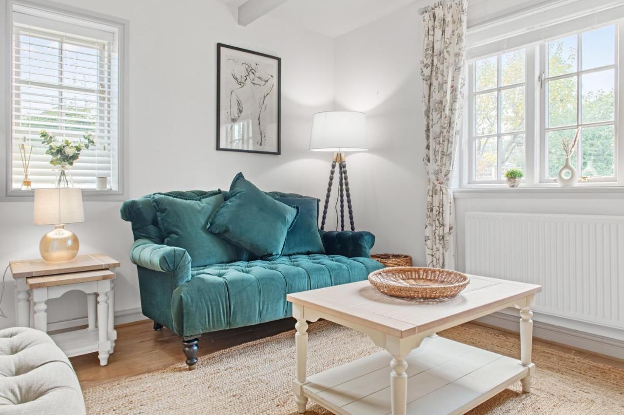 Beautiful 2 Bedroom Cottage In Oxton Oxton  Exterior foto
