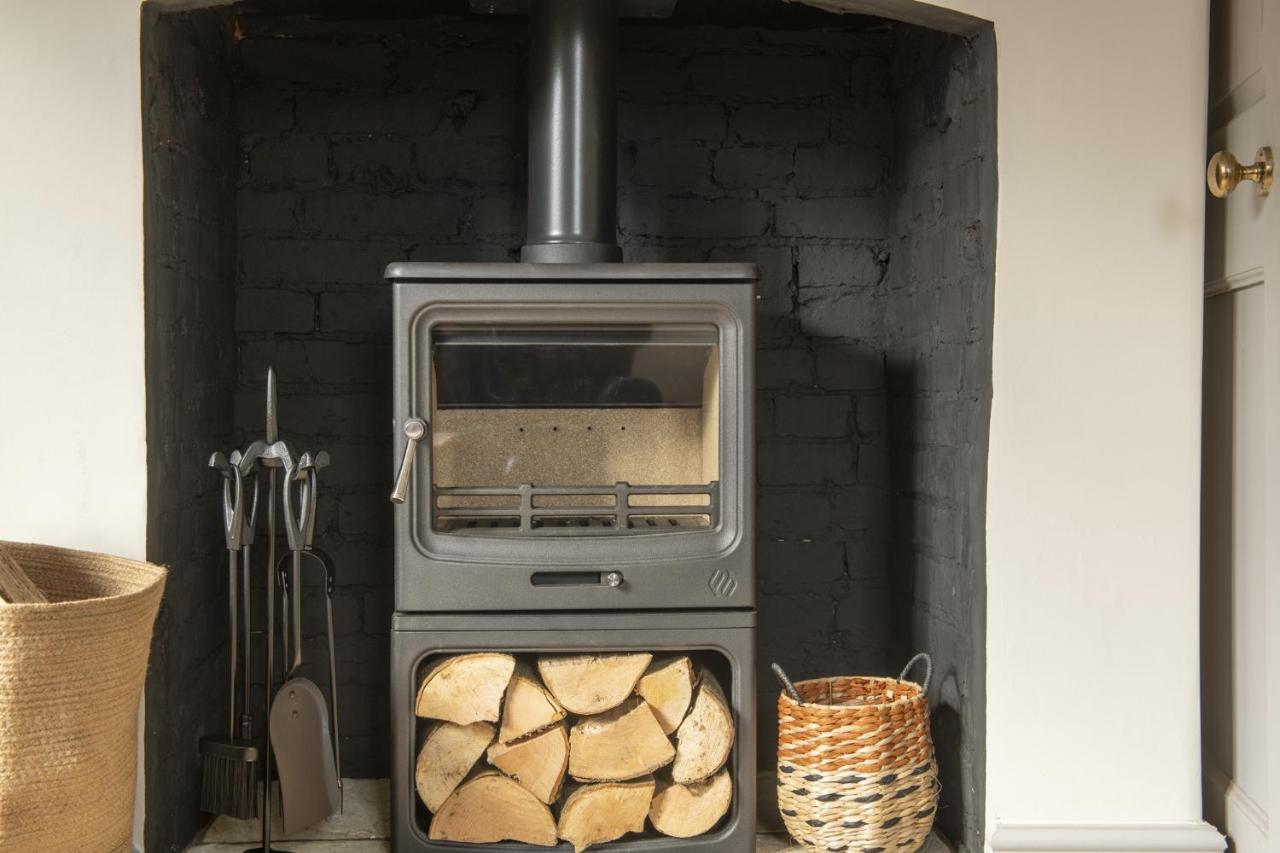 Beautiful 2 Bedroom Cottage In Oxton Oxton  Exterior foto